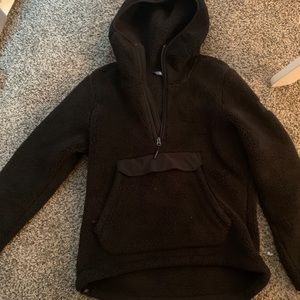 Northface Women’s Sherpa Sweatshirt